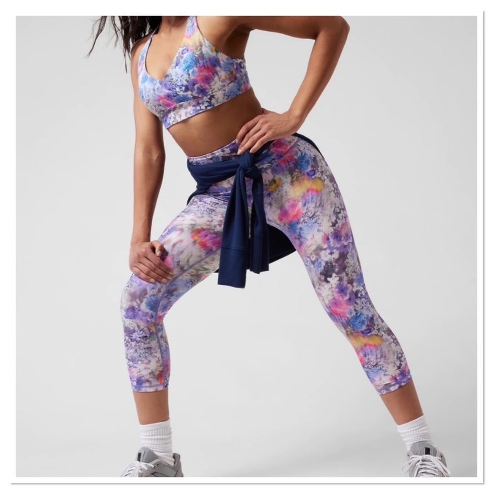 Athleta Elation Women’s Capri Leggings Renewed Bloom Chrome Blue 3X
